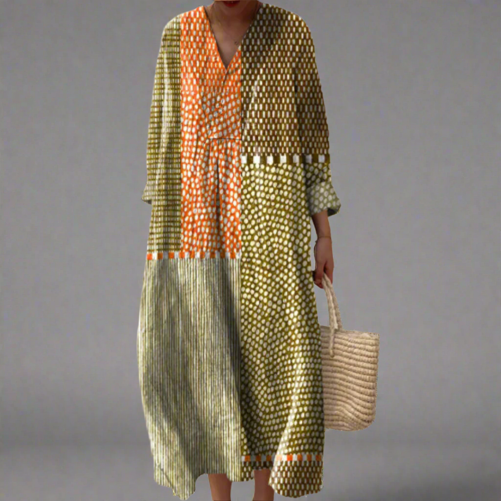 ויויאן™ | שמלת מידי פאטצ'וורק מנוקדת