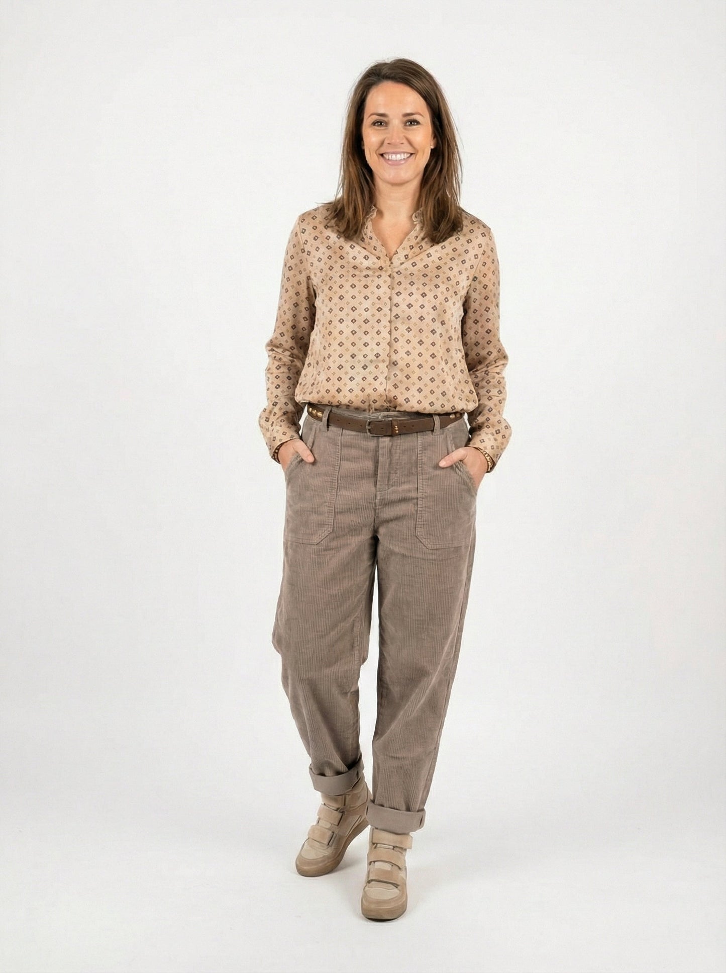 Rania | מכנסי ברל בשי וולוטו סטרץ' לנשים